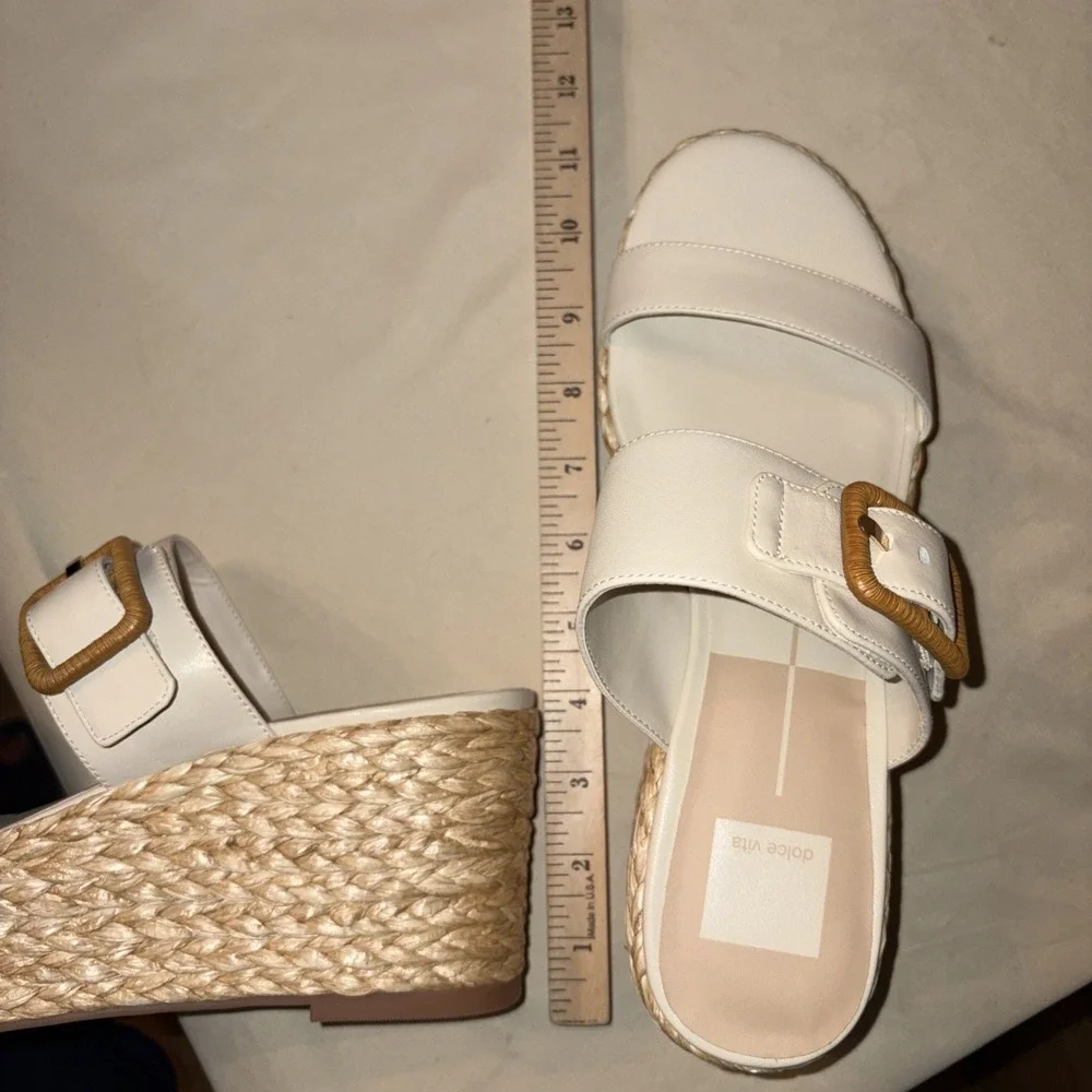 NIB $130 Dolce Vita 9.5 Thorin Ivory Leather Sandals Platform Wedge Slip On